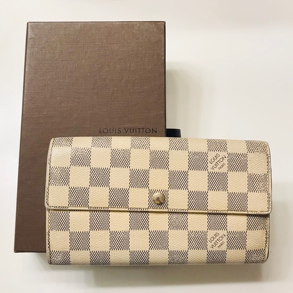 Louis Vuitton Handbags - FIRM PRICE LOUIS VUITTON Damier Azur Sarah Wallet